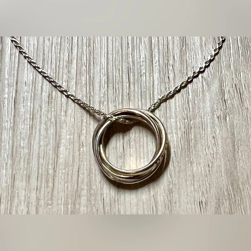 Sterling Silver 3 Ring Tri-Color “Mother, Daughter, Friend” Pendant & Necklace